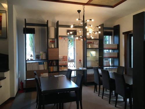 株式会社カラーズ24