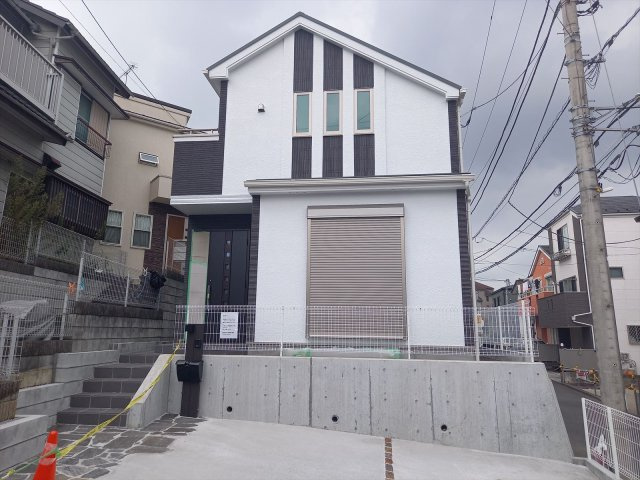 横浜市港南区　N.W 様　30代　男性の画像