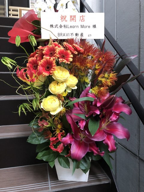 Y'sCafe様（株式会社Learn More様）の画像