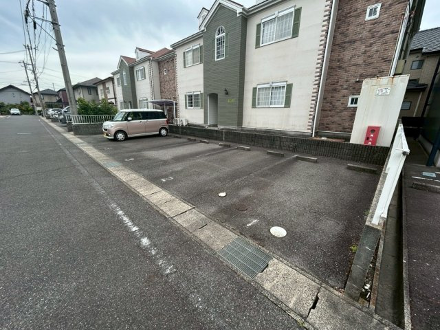 駐車場　白線引きの画像