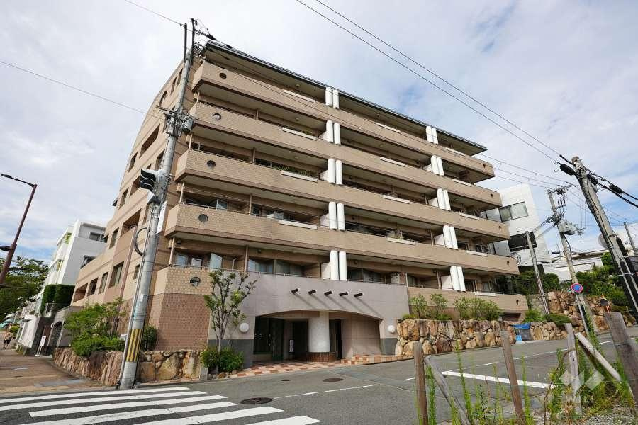 【ジオ夙川公園一丁目｜40代｜子どもの中学進学による住み替え売却｜NI様】の画像