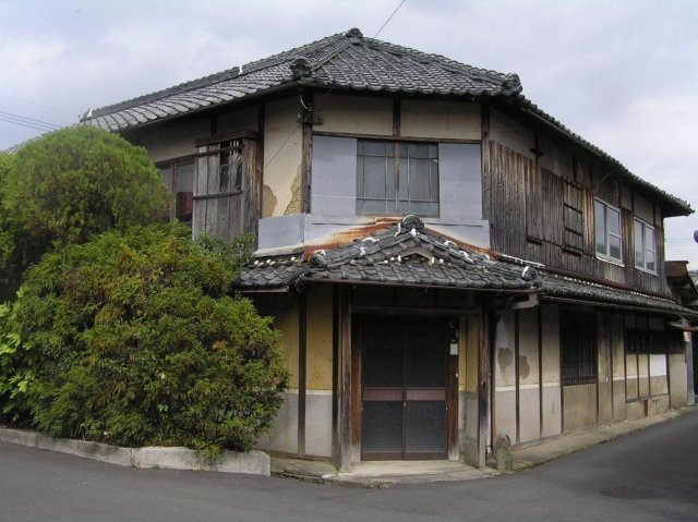 【西宮市浜町｜50代｜相続した古家を解体するか残すかで悩み続けた事例｜TL様】の画像