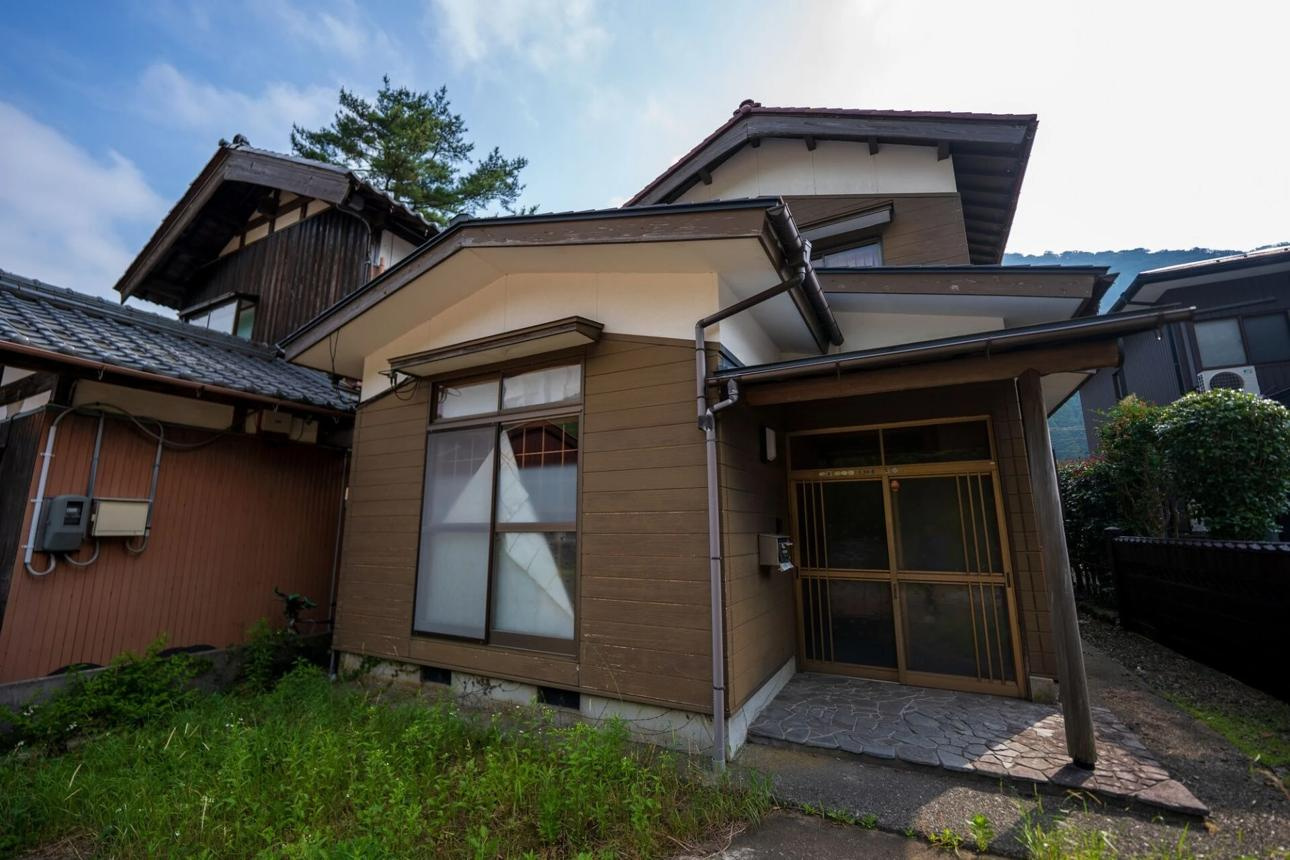 【西宮市上大市3丁目｜60代｜兄弟で誰も住まない実家を10年間放置していた事例｜TX様】の画像
