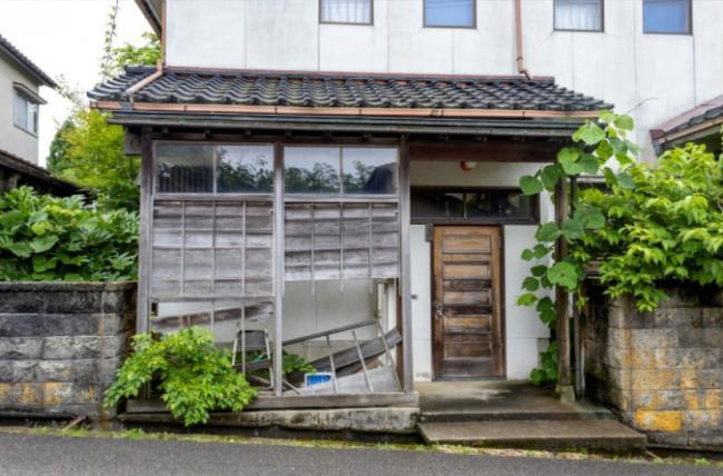 【西宮市能登町｜60代｜毎月届く固定資産税の納付書を見るたびに悩んでいた空き家売却事例｜UC様】の画像