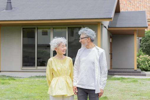 【西宮市上甲子園4丁目｜60代｜長年住んだ戸建を売却し、娘家族の近くへ住み替えた事例｜VW様】の画像