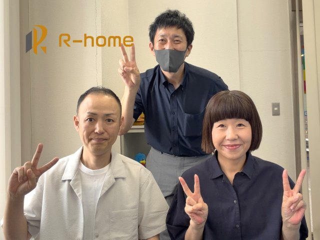 T 様