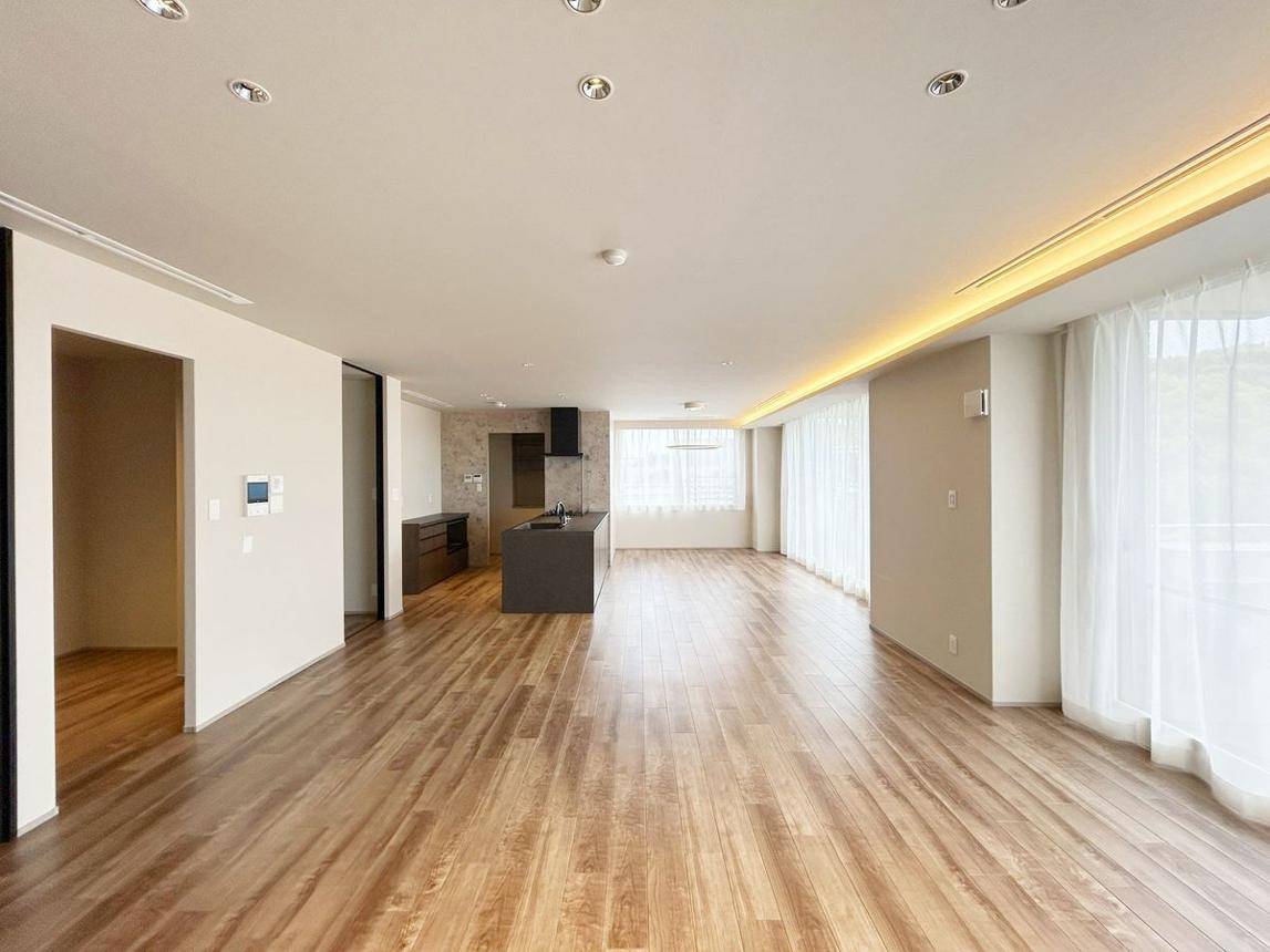 【芦屋市大原町｜ラポルテ東館｜40代｜「海外転勤。貸すか売るか最後まで迷いました」マンション売却事例｜ADA様】の画像