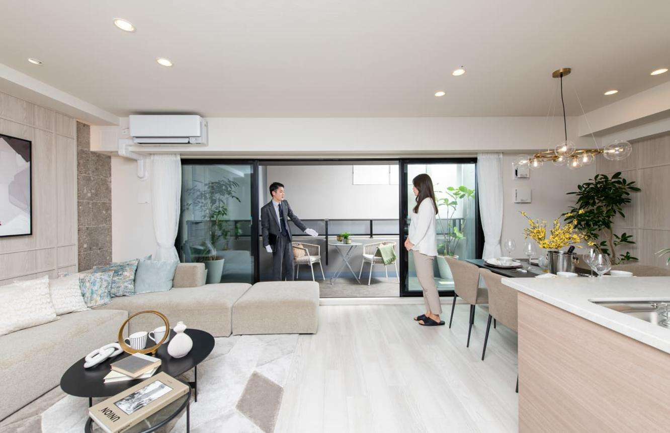 【芦屋市山手町｜芦屋山手町ハウス｜60代｜「この部屋の良さは、午後に来てもらわないと伝わらないと思っていました」眺望を活かしたマンション売却事例｜AEO様】の画像