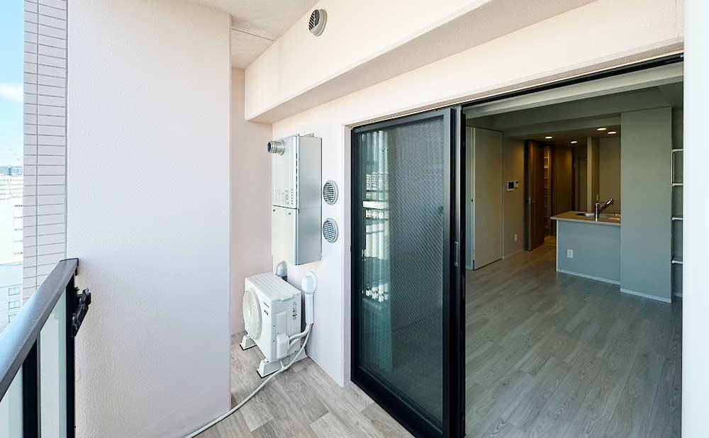 【芦屋市東山町｜芦屋東山ハイツ｜50代｜「配管穴があるので、どの部屋にもエアコンを付けられると思っていました」マンション売却事例｜AMの画像