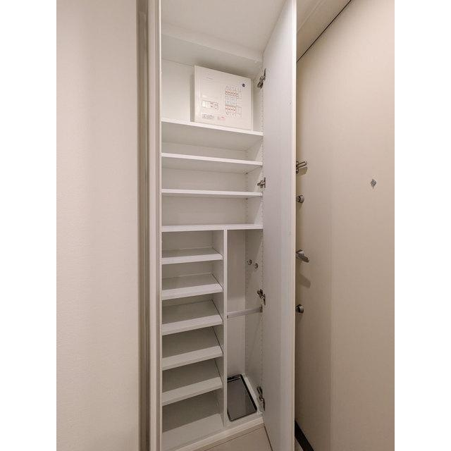 【芦屋市打出小槌町｜ファミール芦屋｜50代｜「棚板を外していたこと自体、すっかり忘れていました」マンション売却事例｜ANO様】の画像