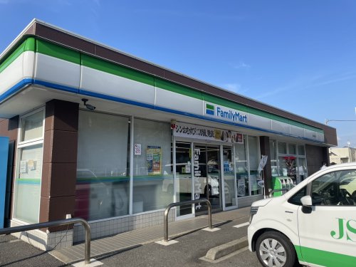 ファミリーマート 白井堀込店の画像