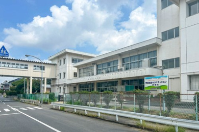 牛久市立牛久第二小学校