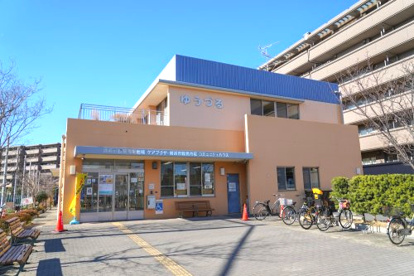 鶴見区役所 鶴見市場コミュニティハウスの画像1