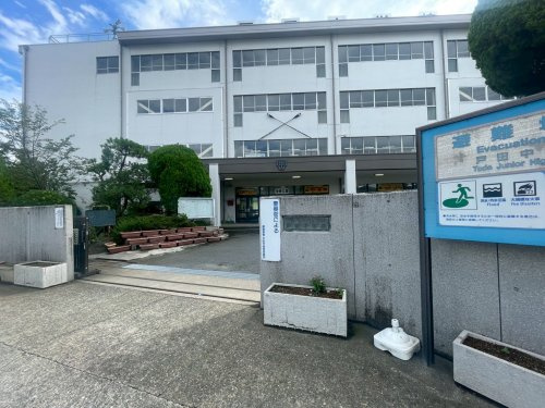 戸田中学校の画像