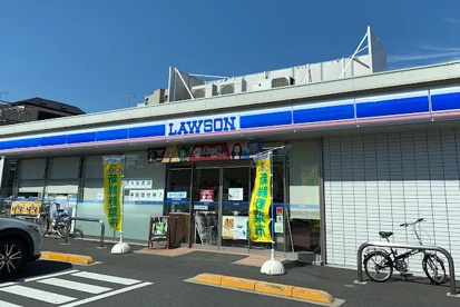 ローソン 鶴見仲通一丁目店の画像1