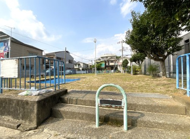 僧園児童公園の画像1