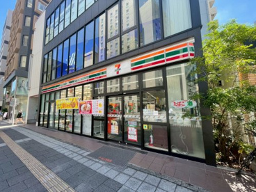 セブンイレブン千葉中央駅東口店の画像1