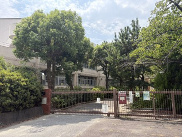 芦屋市立潮見小学校の画像1