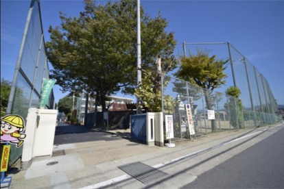 天理市立前栽小学校の画像1