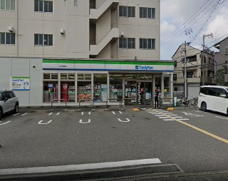 ファミリーマート 西淀川御幣島店の画像1