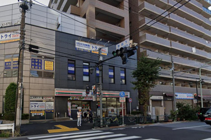 セブンイレブン 文京本駒込4丁目店の画像1