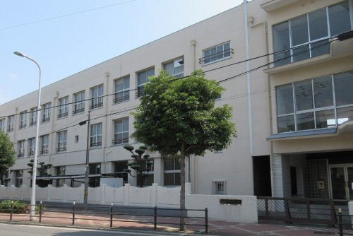 大阪市立依羅小学校の画像
