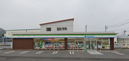 ファミリーマート 弘前石川店の画像1