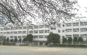 大和市立緑野小学校の画像1