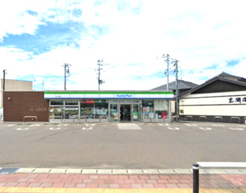 ファミリーマート 原ノ町駅前店の画像1