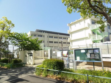 神戸市立神の谷小学校の画像1