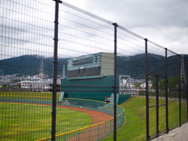 花園中央公園野球場の画像1