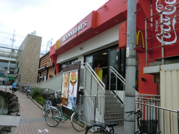 マクドナルド瓢箪山駅前店の画像1