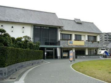 東大阪市美術センターの画像1