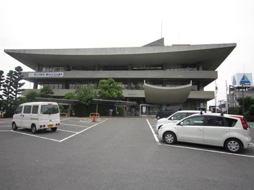  東大阪市立旭町図書館の画像1