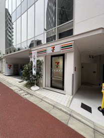 セブン-イレブン赤坂4丁目店の画像1