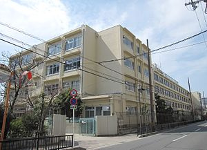 大東市立住道南小学校の画像1