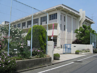 伊丹市立 鈴原小学校の画像1