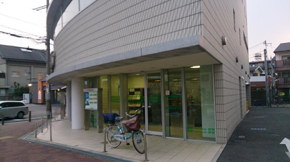 京都銀行 鴻池新田支店の画像1