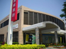 琉球銀行西崎支店