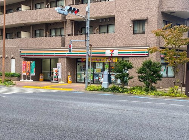 セブンイレブン 文京小石川4丁目店の画像1