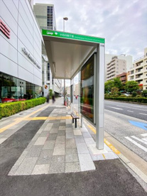 小石川四丁目バス停(大塚駅前・池袋東口行き)の画像1