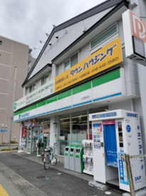 ファミリーマート 土呂駅前店の画像1