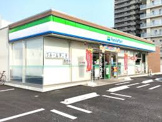 ファミリーマート 長久手西原山店