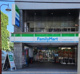 ファミリーマート 立川駅昭和記念公園通り店の画像