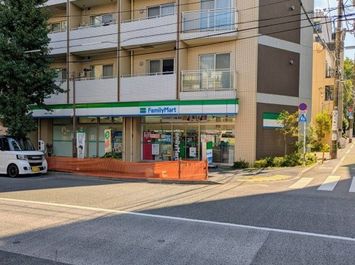 ファミリーマート