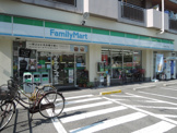  ファミリーマー　西石切町一丁目店