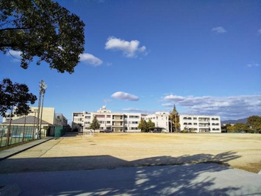 橿原市立 八木中学校の画像1