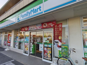 ファミリーマート 早宮四丁目店の画像1