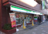 ファミリーマート 灘桜口店