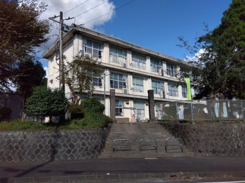 富士宮市立富士根北小学校の画像